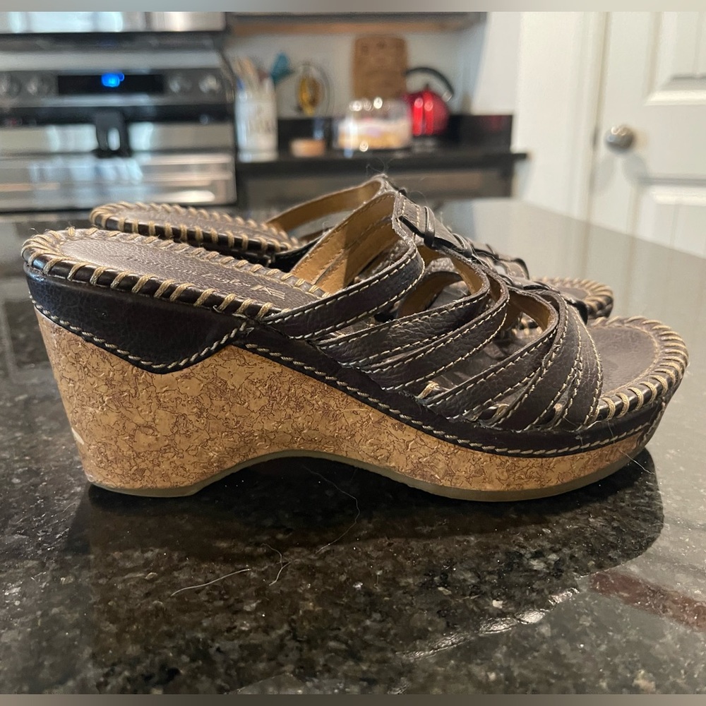 American Eagle Wedge Sandals, Size 6.5